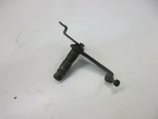 O. Kawasaki GPZ 305 EX305A BD Umlenkung für Bremsgestänge Aufnahme Bremstrommel - Bild 2