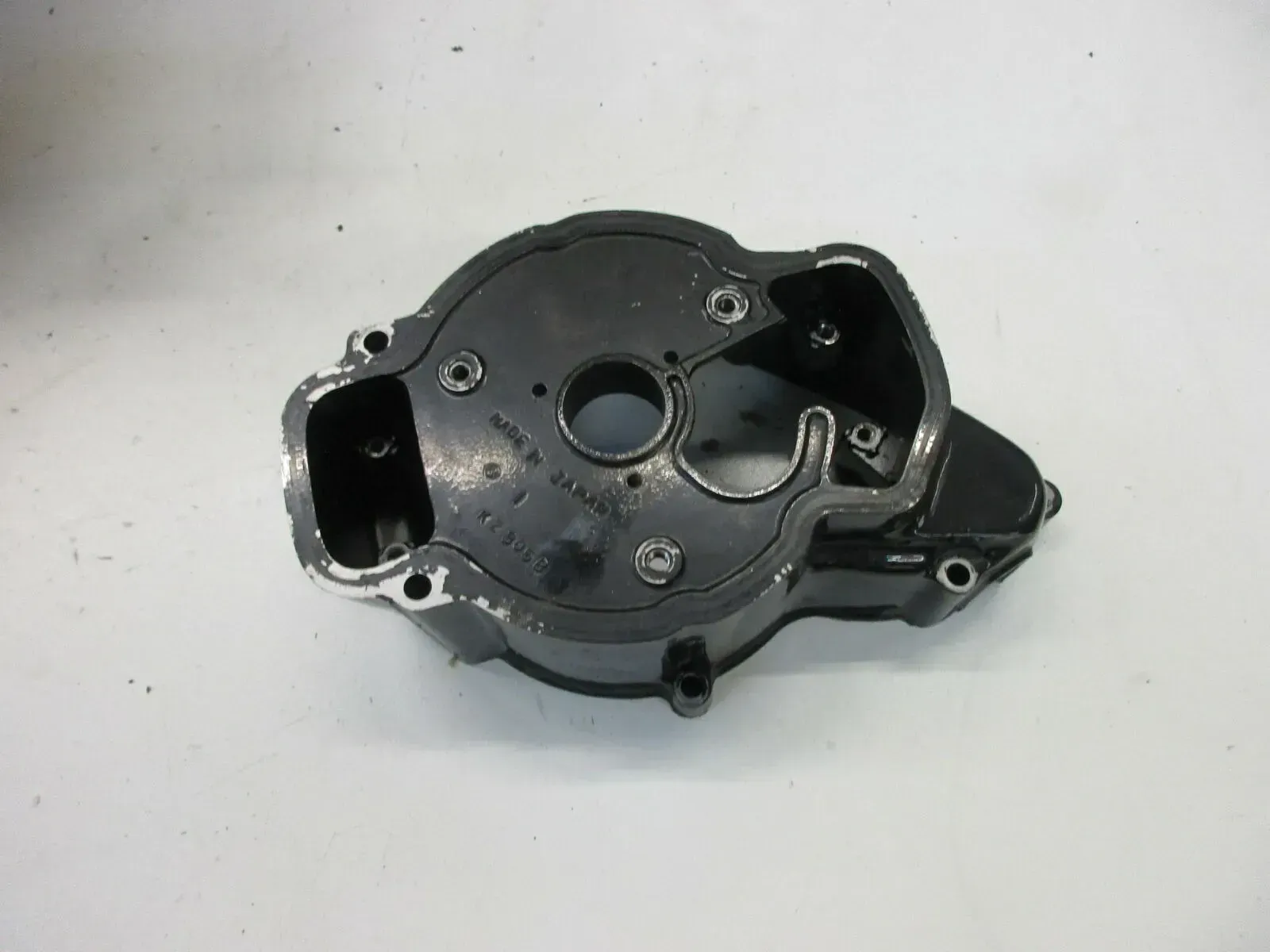 O2. Kawasaki GPZ 305 EX305A BD Lichtmaschinendeckel links Gehäuse innen Motor - Bild 1