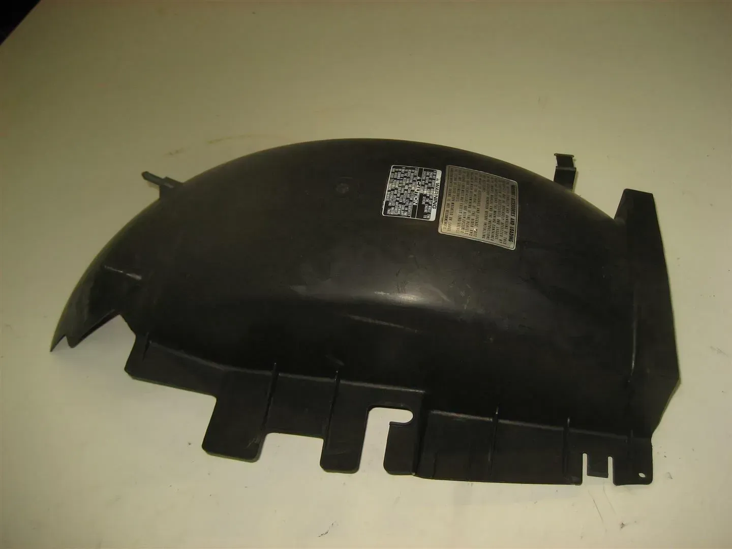 Honda CBR 1000 F SC24 Dual Verkleidung Fender hinten Radlauf unten Innenradlauf - Bild 1