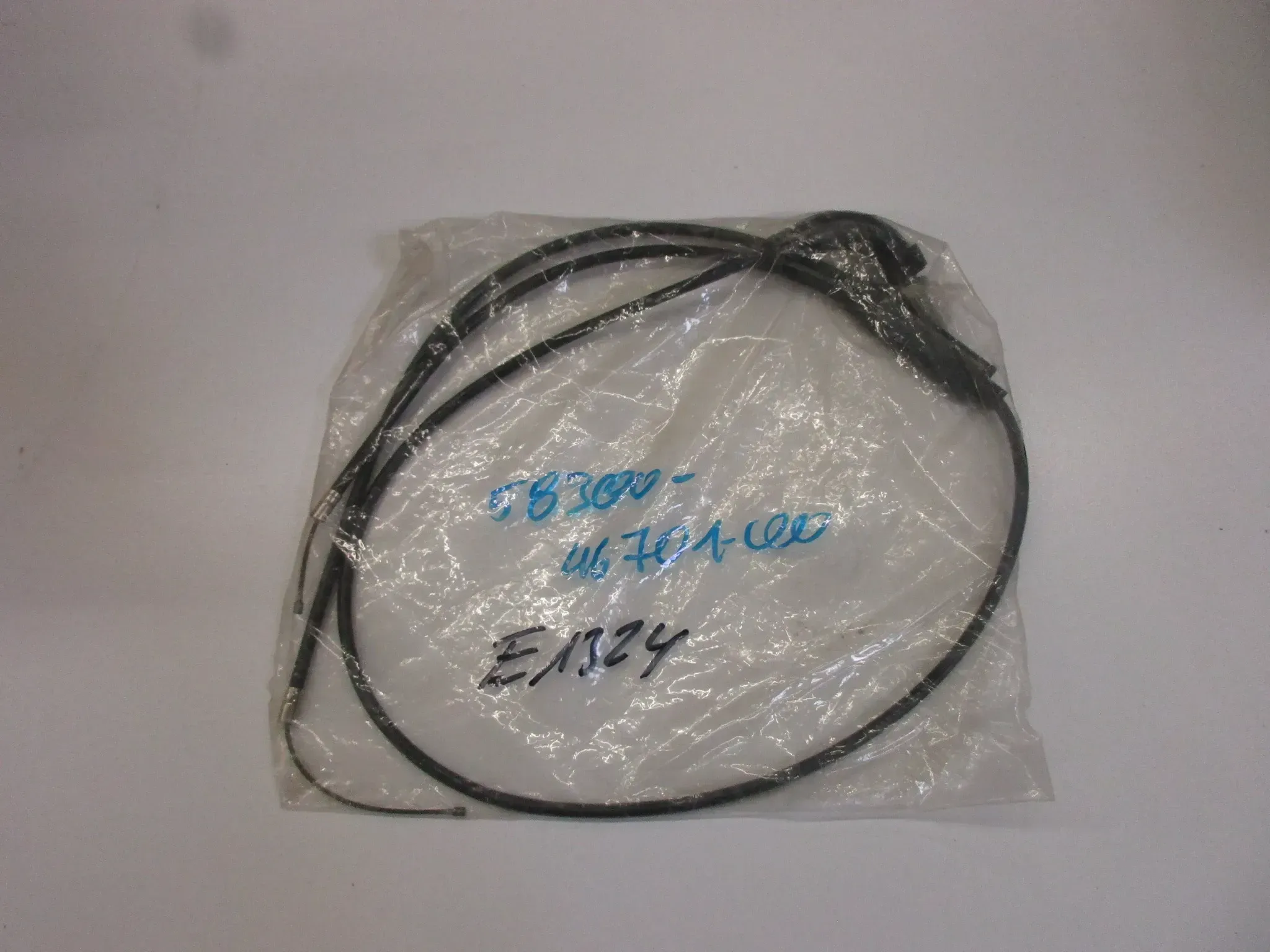 E1324 Suzuki TS 50 X_ERK Gaszug Gaszugseil 58300-46701 bowdenzug throttle - Bild 1