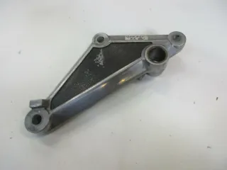 Kawasaki GPZ 550 KZ550 Fußrastenhalter rechts Fußraste Träger Fußrastenbrücke - Bild 1