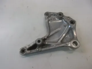HONDA CB 250 N_T FUSSRASTENHALTER VORNE RECHTS FUßRASTENBRÜCKE HALTER FOOTREST - Bild 2