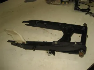 HONDA XL 500 R Bj 82 SCHWINGE HINTERRADAUFHÄNGUNG SWING ARM FELGE HINTEN - Bild 1