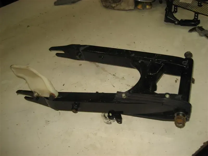 HONDA XL 500 R Bj 82 SCHWINGE HINTERRADAUFHÄNGUNG SWING ARM FELGE HINTEN - Bild 1