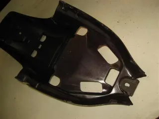 1. GILERA EAGLET 50 TYP503 VERKLEIDUNG SITZBANK HECK HINTEN SITZBANKVERKLEIDUNG - Bild 8