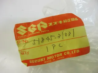 A485. Suzuki GS 550  GS 750 GT 750 Dichtung Gummi Hauptscheinwerfer 51845-31031 - Bild 3