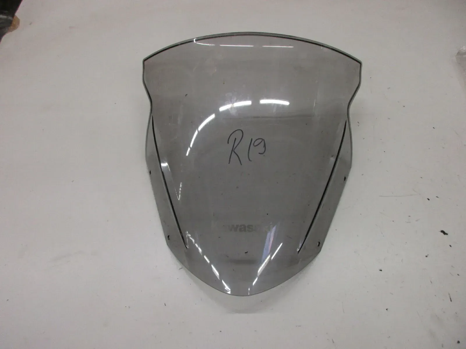R19. Kawasaki Ninja 650 R EX650C Windschild Verklediung Cockpit 39154-0040 - Bild 1