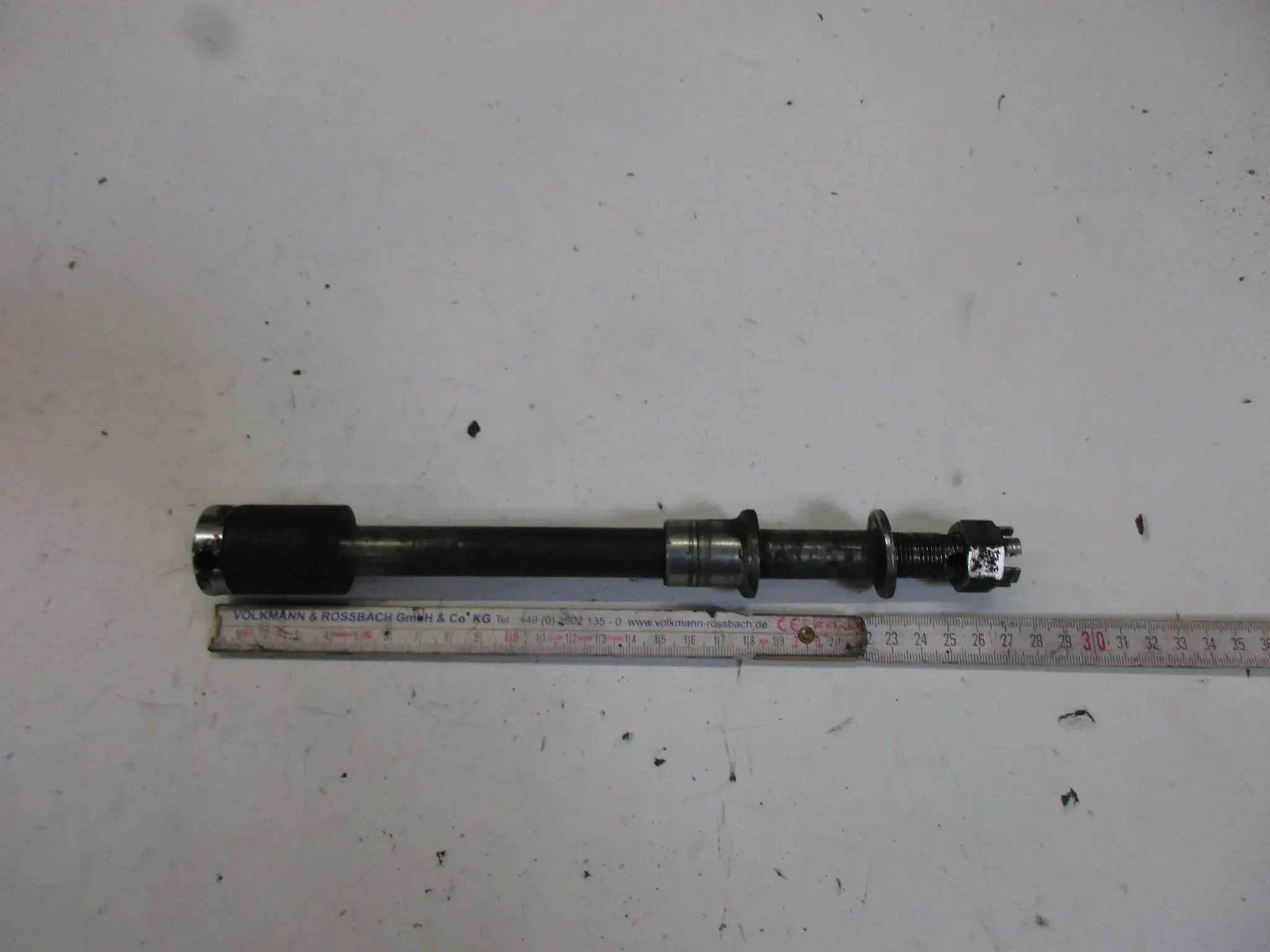 Honda CB 200 B Bj.74 Steckachse hinten Achse 17 mm Hinterrad Felge Bolzen wheel axle - Bild 1