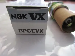 R1879 NGK BP6EVX Zündkerze BMW R 100 GS Motor Ø 14 mm - Bild 2