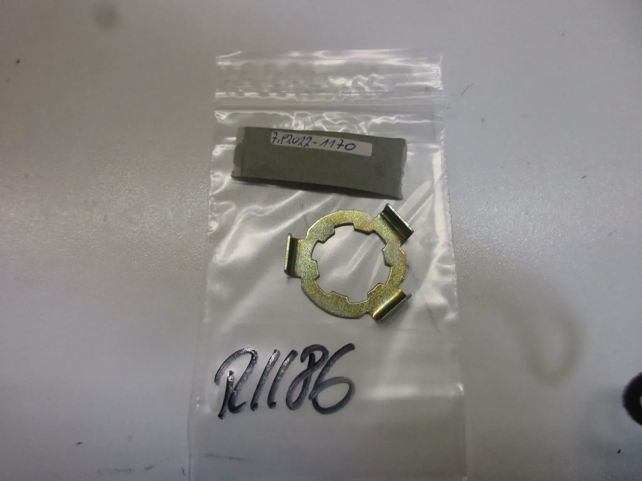 R1186 Kawasaki Z 440 LTD KZ Unterlegescheibe 92022-1170 Sicherungsscheibe Steckachse hinten - Bild 1