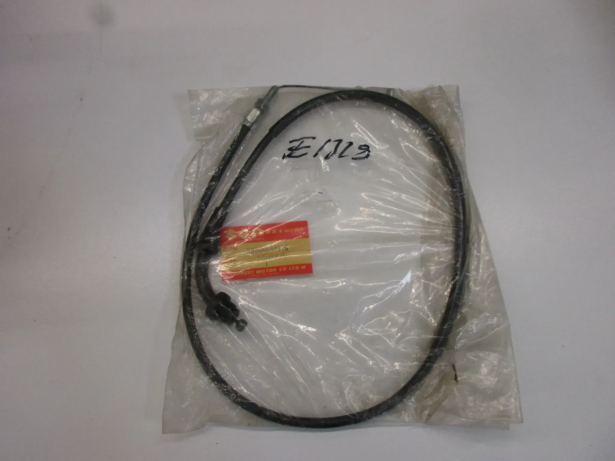 E1319 Suzuki GSX 250 E GS 450 E Gaszug Gaszugseil 58300-44110 bowdenzug throttle - Bild 1