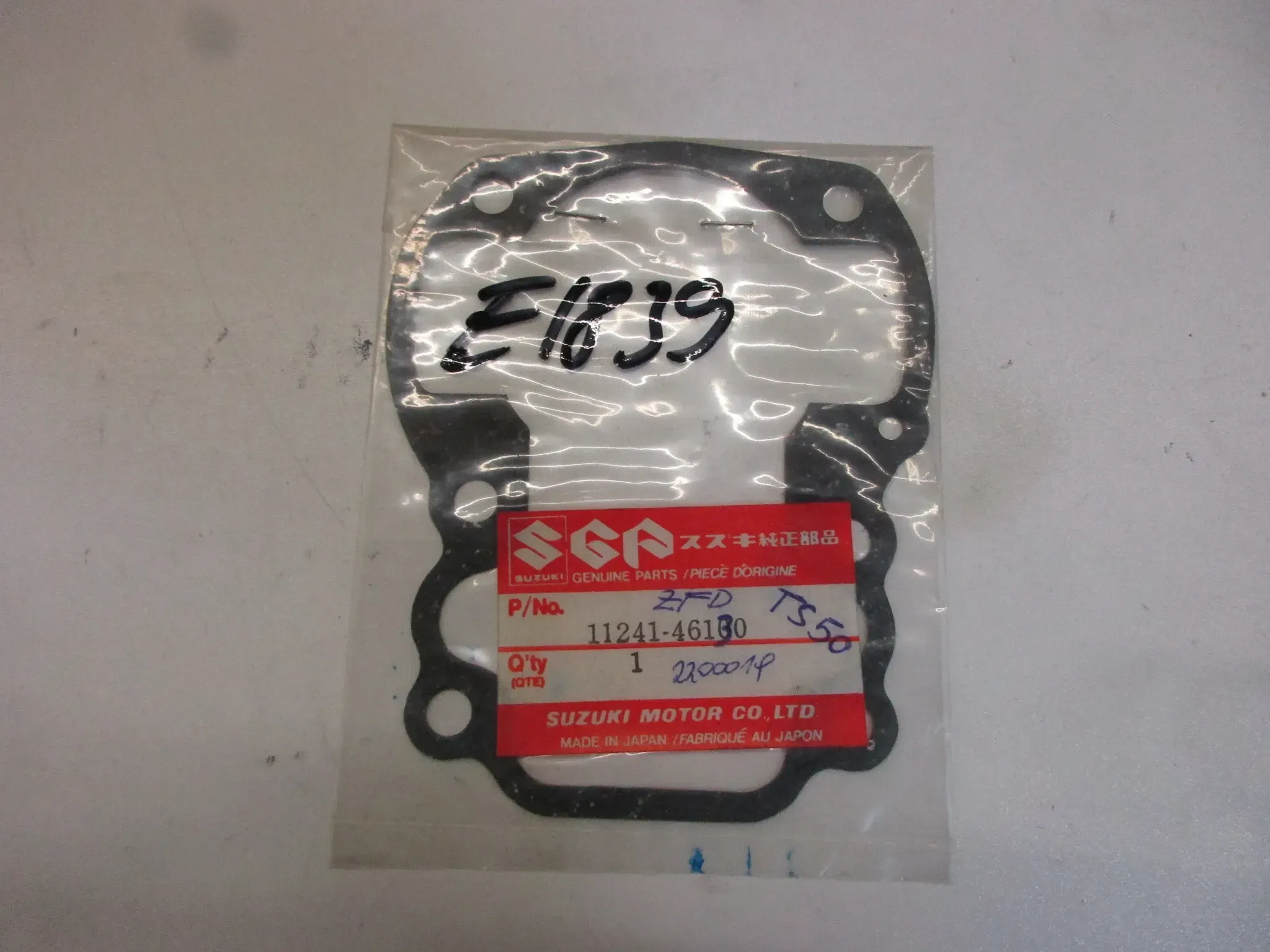 E1839. Suzuki RM 50 PV 50 Dichtung 11241-46130 Zylinderfußdichtung Motor Zylinder - Bild 1
