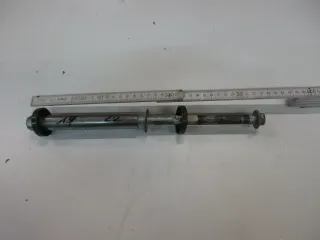 O. Suzuki GSX 400 E GK 53 C Schwingenachse Schraube Rahmen Bolzen Schwinge Achse - Bild 1
