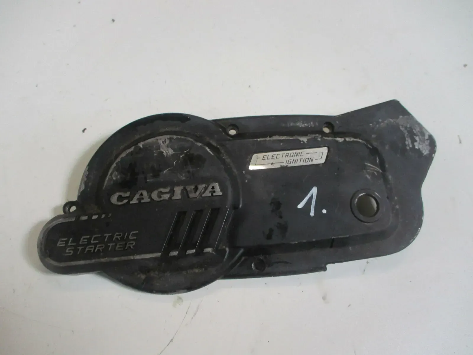 Cagiva Aletta Electra 125 Ritzelabdeckung (1) Motordeckel links Kettenschutz - Bild 1