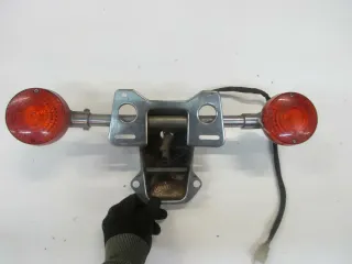 Honda CB 750 F F2 BOL`DOR RC04 Rücklichthalter Blinker rechts links Rahmen - Bild 1