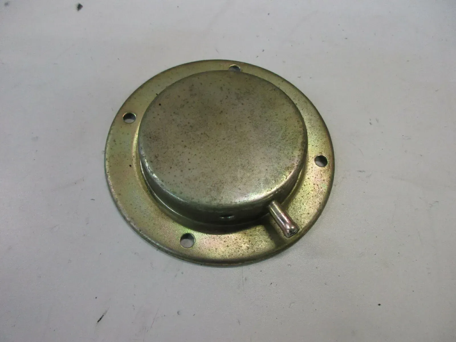 O2. Suzuki GSX 600 F GN72B Motordeckel Gehäuse Abdeckung Motor Deckel Blende - Bild 1