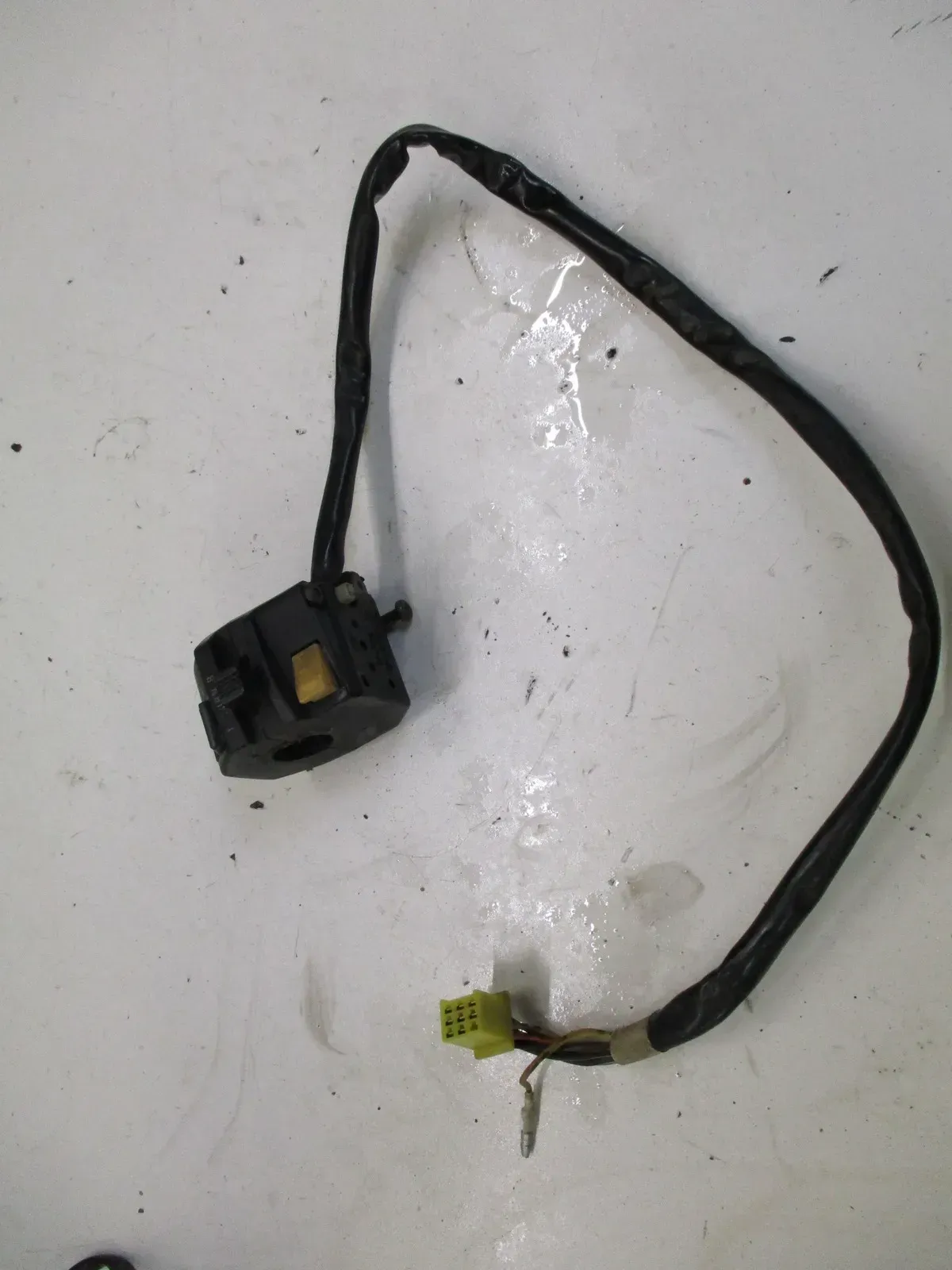 Lenkerschalter links Lenkarmatur 8. Suzuki GSX 600 F GN72B Lenker switch left - Bild 1