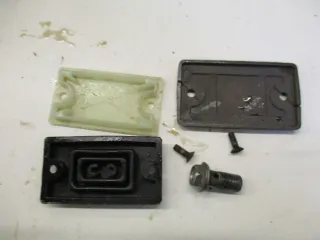 Membrane und Deckel Bremspumpe 8. Suzuki GSX 600 F GN72B vorne Hauptbremszylinde - Bild 3
