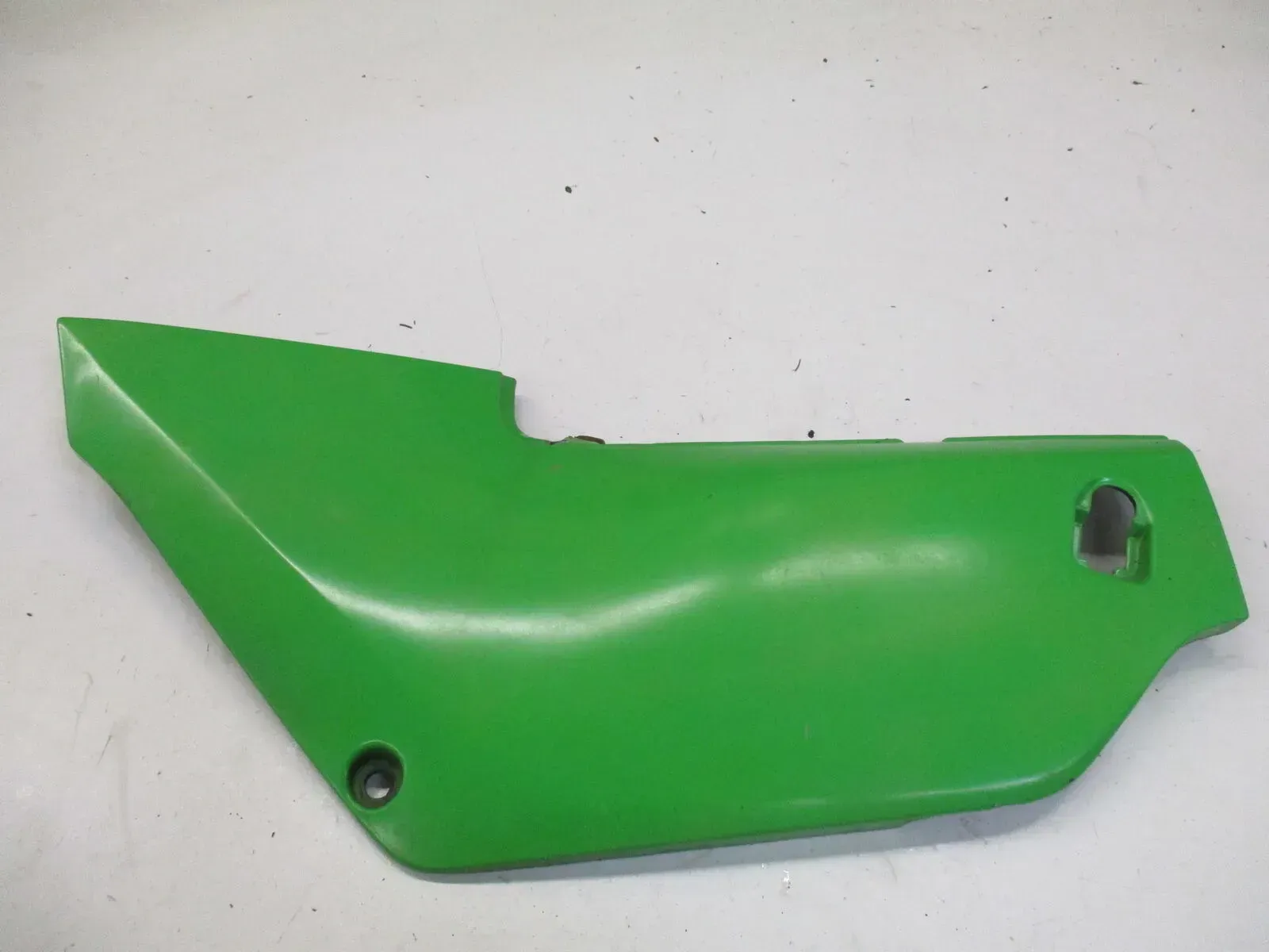 Verkleidung Sitzbank Seite links 1. Suzuki RG 80 Gamma NC11A grün Seitendeckel 4 - Bild 1