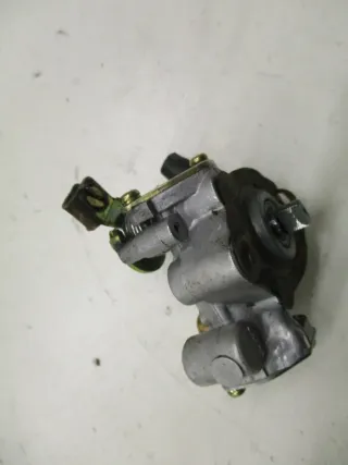 Ölpumpe Öl Motorölpumpe 1. Suzuki RG 80 Gamma NC11A oil pump - Bild 2
