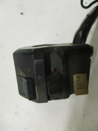 Lenkerschalter #1 Lenker links 1. Suzuki RG 80 Gamma NC11A Lenkarmatur switch le - Bild 4