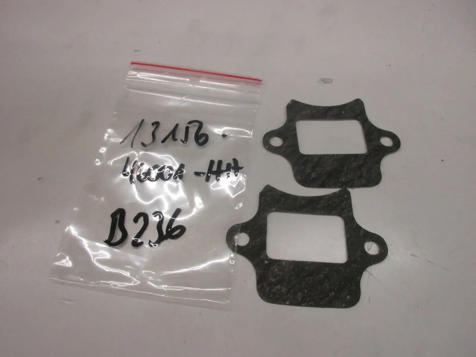 B236. Suzuki RM 60_80 Dichtung Membrane Vergaser Membrandichtung 13156-46001 - Bild 1