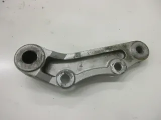 10. Kawasaki GPZ 600 R ZX600A Bremssattelhalter hinten Ankerplatte Bremsange - Bild 2