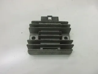 1. Kawasaki GPZ 305 EX305A Spannungsregler Gleichrichter Laderegler SH552-12 - Bild 1
