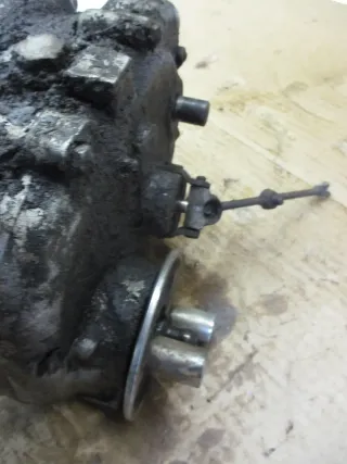Getriebe 22423180120 gear box BM29 BMW R 25 Schalthebel Ausrückhebel Lagerauflös - Bild 7
