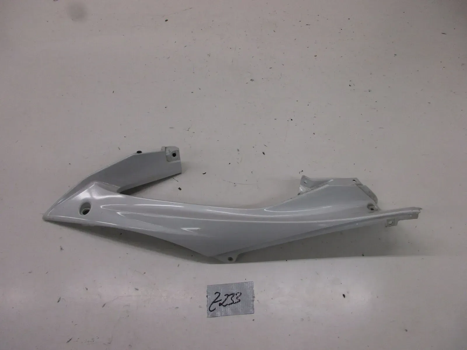 Verkleidung Seitenverkleidung Z232 Yamaha YZF-R6 RJ 15 links oben 13S-2117V-00 - Bild 1