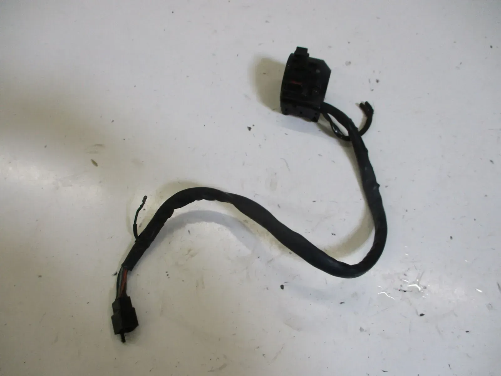 6. Honda CBR 1000 F SC21 Lenkerschalter Lenkarmatur Lenker links switch left - Bild 1