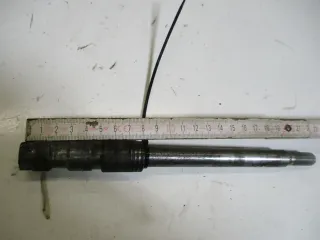 Honda CB 650 C_SC RC 08 Steckachse 15 mm Achse vorne axle front - Bild 2