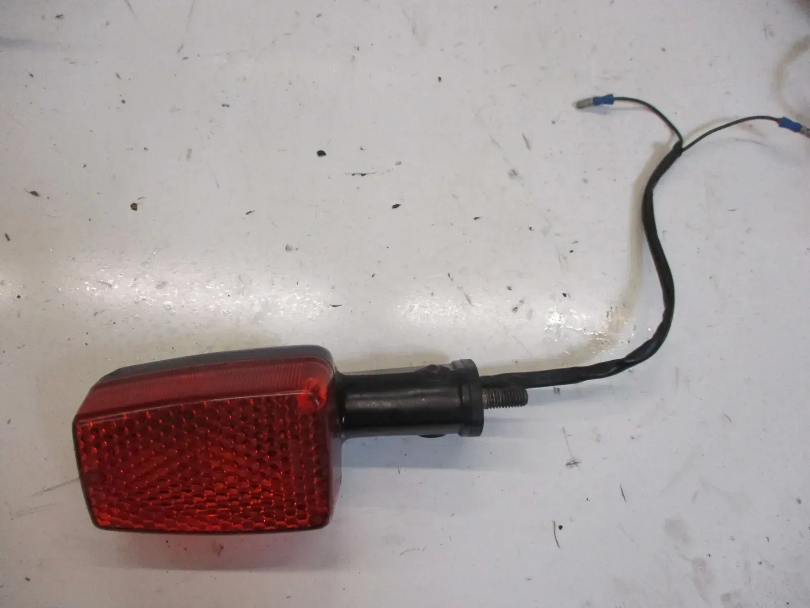 6. Honda CB 900 F_F2 Bol d`Or SC 01 Blinker (6) vorne rechts oder links turn sig - Bild 1