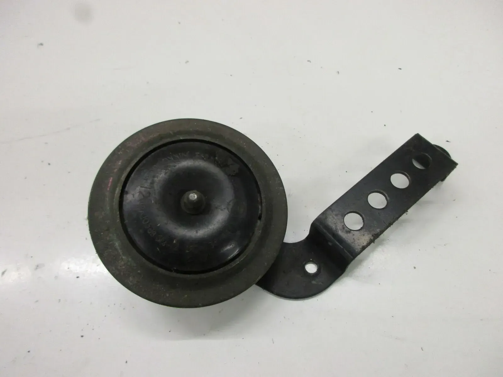 2. Suzuki GSX 550 ES_EF GN 71 D Hupe mit Halter Horn Signal - Bild 1