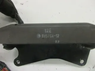 Suzuki DR 650 R SP 44 B Spannungsregler Gleichrichter Lichtmaschine SH576-12A - Bild 4