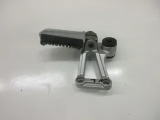 5. Kawasaki GPZ 600 R ZX600A Fußrastenhalter hinten links mit Fussraste Sozius - Bild 2