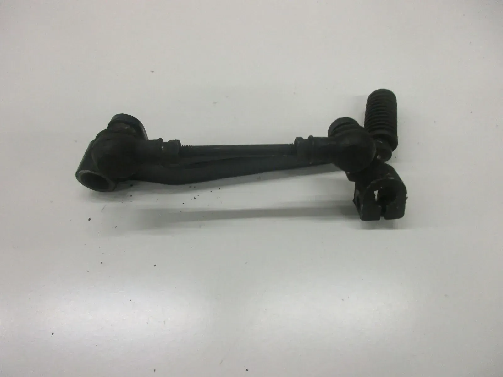4. Kawasaki GPZ 305 EX305A BD Schalthebel Ganghebel unten mit Umlenkung shift - Bild 1