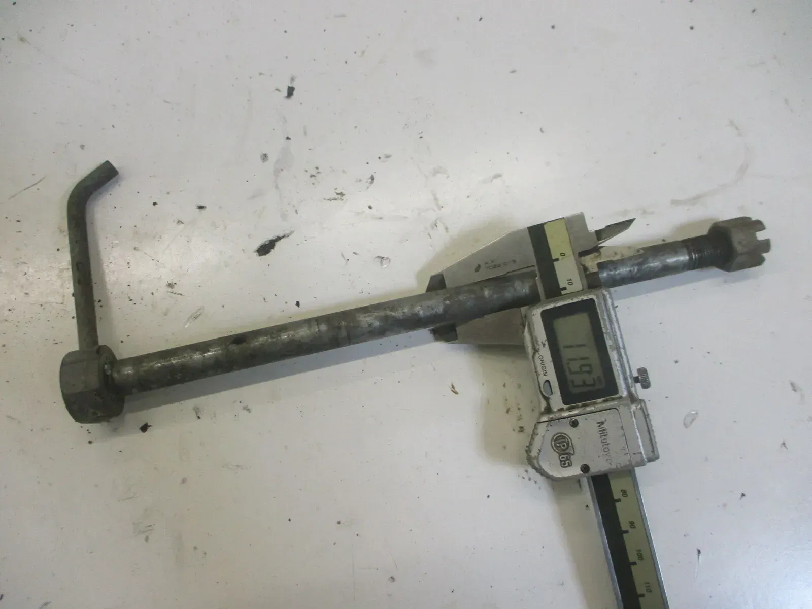1. Kawasaki KDX 175  DX175B Steckachse 12 mm Achse vorne axle front - Bild 1