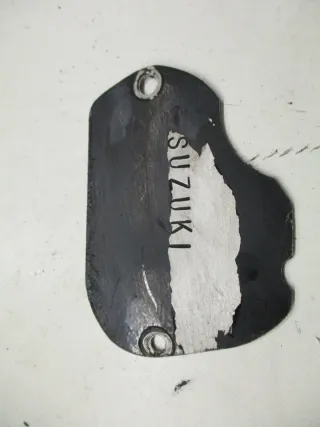 Ölpumpendeckel Abdeckung 1. Suzuki RG 80 Gamma NC11A Blende cover Ölpumpe Schutz - Bild 2