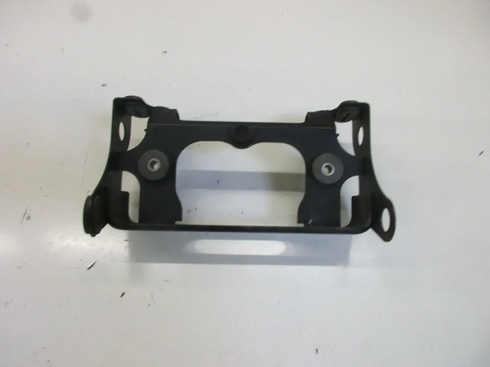 Kawasaki ZXR 750 H Stinger Halter Träger Rücklicht Rahmen Verkleidung Aufnahme - Bild 1