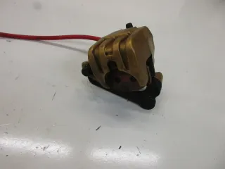 1. Kawasaki Z 1000 ZRT 00 A Bremssattel hinten mit Bremsleitung Bremszylinder - Bild 5