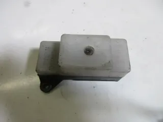 7. Suzuki GSX 600 F GN 72 B Sicherungskasten Sicherungsbox Sicherung fuse - Bild 1
