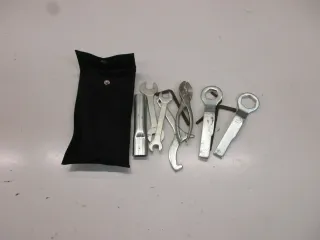 Kawasaki ER-6 F ABS EX650E Bordwerkzeug Werkzeug Werkzeugtasche Spezialschlüssel - Bild 1
