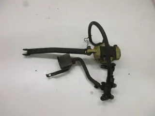 Bremssattel hinten (1) Hauptbremszylinder 2. Suzuki GSX 600 F GN 72 B Bremse - Bild 3