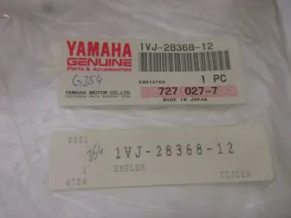 Aufkleber 1VJ-28368-12 D3615. Yamaha DT 125 R Emblem Logo Verkleidung Dekor - Bild 3
