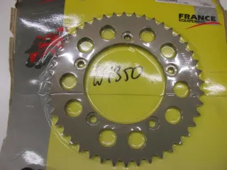 W1350. Suzuki GSX-R 1000 K6 K7 Kettenrad Alu Kette 520 tlg. Antrieb 44 Zähne - Bild 2