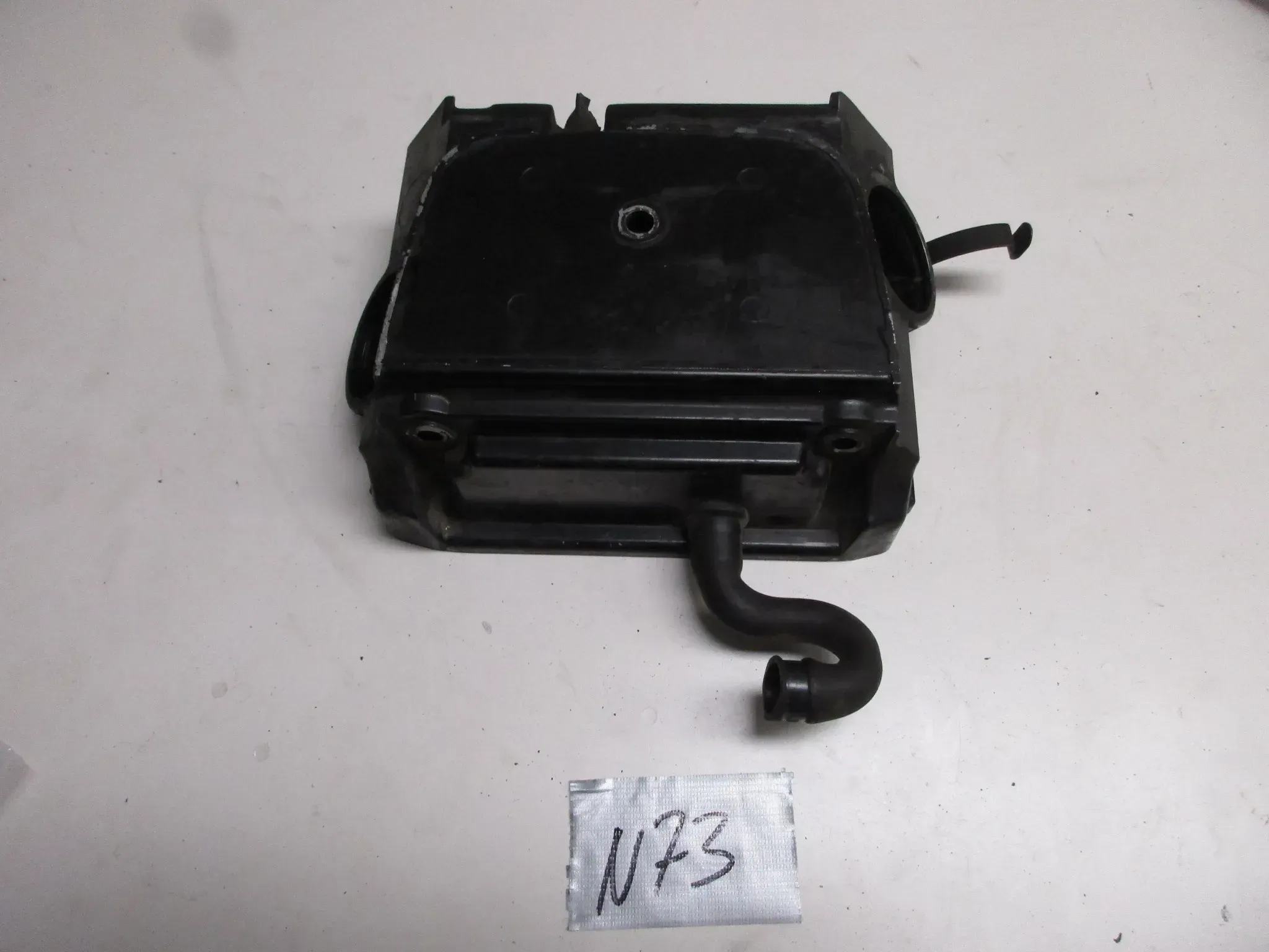 N73 BMW R 80 RT Abdeckung Luftfilterkasten 1337189 Airbox Deckel Oberteil - Bild 1