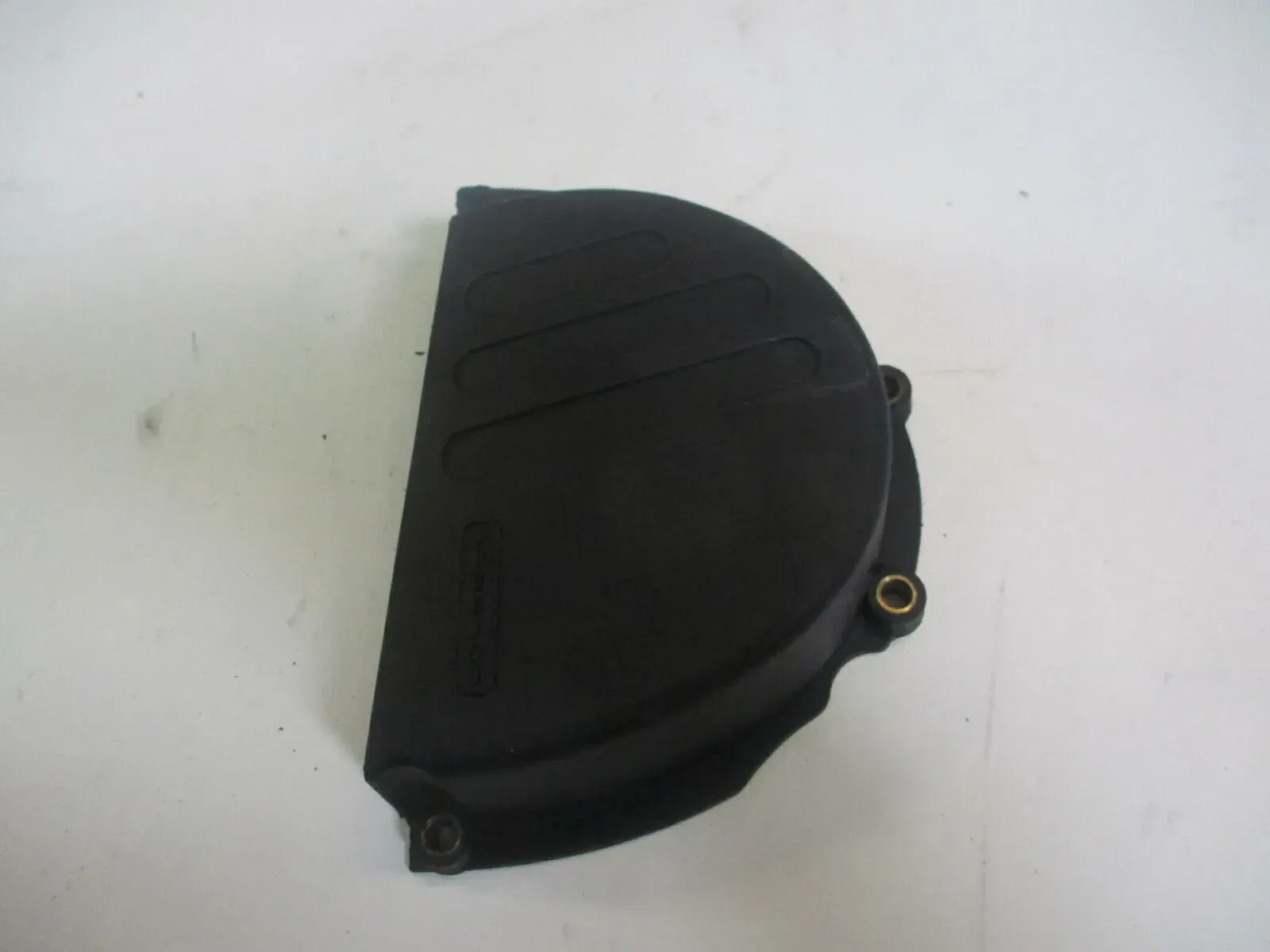 Triumph Sprint ST 955 i T695 Ritzelabdeckung Motordeckel links Kettenschutz - Bild 1