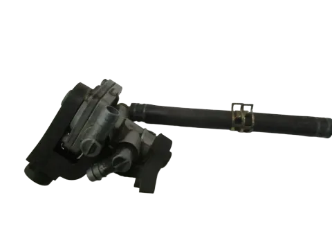 Article YP64M