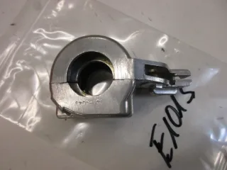 E1013. Suzuki RV 50 Lenkerschalter Gehäuse 57700-27600 Armatur Lenker Lenkarmatur - Bild 4